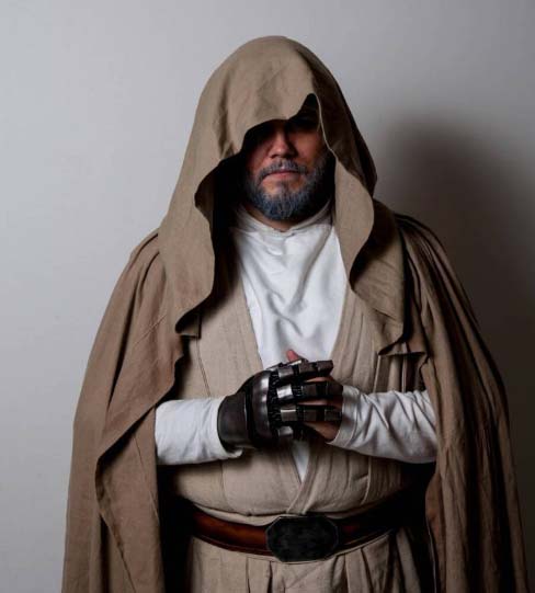 luke skywalker the last jedi cosplay